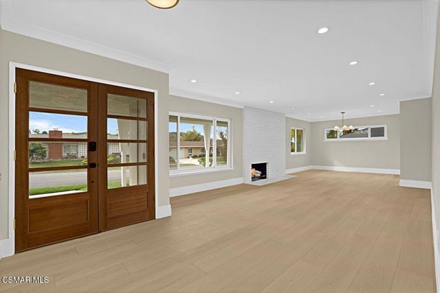 9_11946758_184500_184500-EM-109