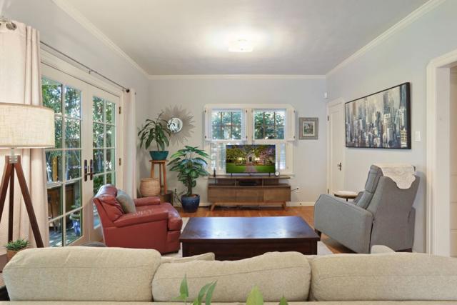 509 Myrtle Avenue, Modesto CA: https://media.crmls.org/mediaz/4867bc89-099c-45c1-abc7-37b6dd5ca583.jpg