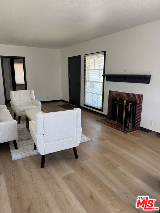 9829 S 7th Avenue, Inglewood CA: https://media.crmls.org/mediaz/48682a0f-0b9c-46a0-aad5-eb5341fa668c.jpg
