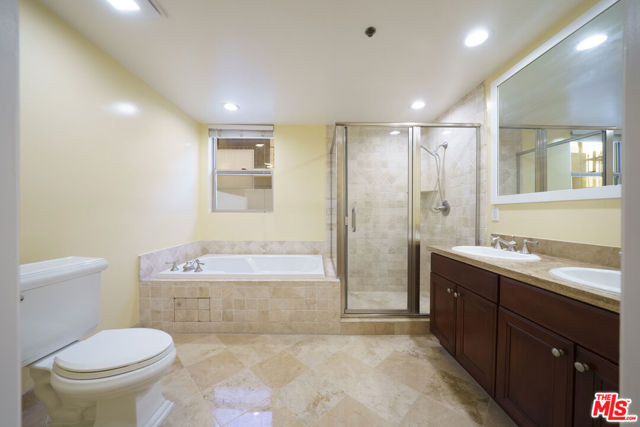 122 N Clark Drive, West Hollywood CA: https://media.crmls.org/mediaz/48697aea-f318-4aad-a095-0b6fae340859.jpg