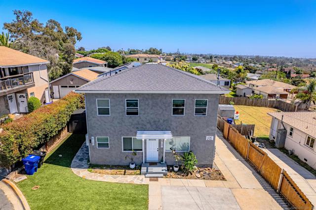 6737 43 Thomson Ct, San Diego CA: https://media.crmls.org/mediaz/48698e62-2238-43cd-9d93-e3e2b87efb09.jpg