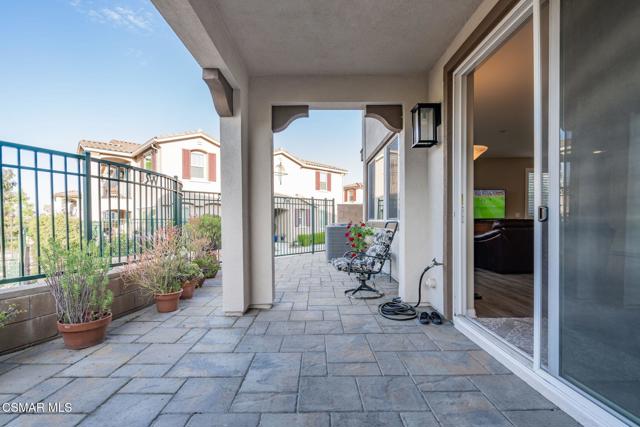 263 Morro Way, Simi Valley CA: https://media.crmls.org/mediaz/486a7033-6486-4646-8cb1-965e0e3133ea.jpg