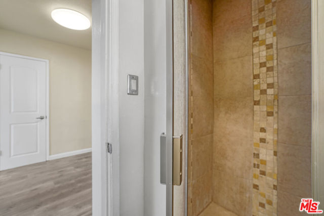 2046 W 112th Street, Los Angeles CA: https://media.crmls.org/mediaz/486ab62f-a88c-4276-8888-5b2cdbc98bf8.jpg