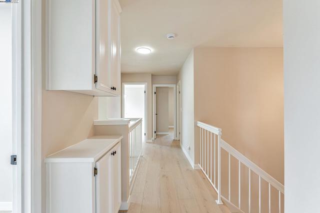 19723 Redwood Rd, Castro Valley CA: https://media.crmls.org/mediaz/486bb0a0-e224-4a1d-9a9a-d0189124c425.jpg