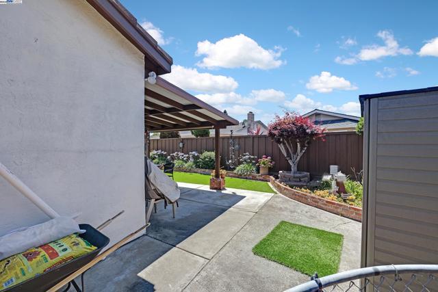 2611 Quail Ct., Union City CA: https://media.crmls.org/mediaz/486c08bf-3426-4397-aeb4-c9e2db58117c.jpg