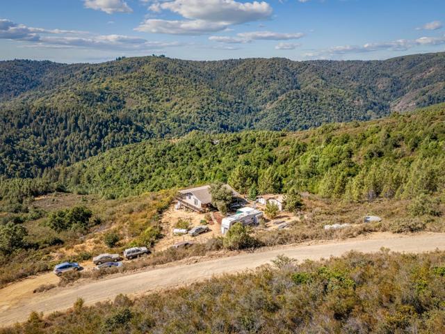 6787 Croy Road, Morgan Hill CA: https://media.crmls.org/mediaz/486c65df-5b02-484c-8d08-3d55ed7862e9.jpg