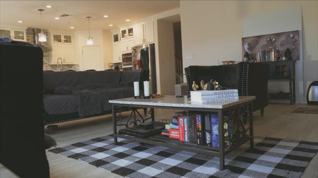 3082 Palomino Way, Hollister CA: https://media.crmls.org/mediaz/486c7a0b-c8f6-417b-a5b0-aa59b12bd6b9.jpg