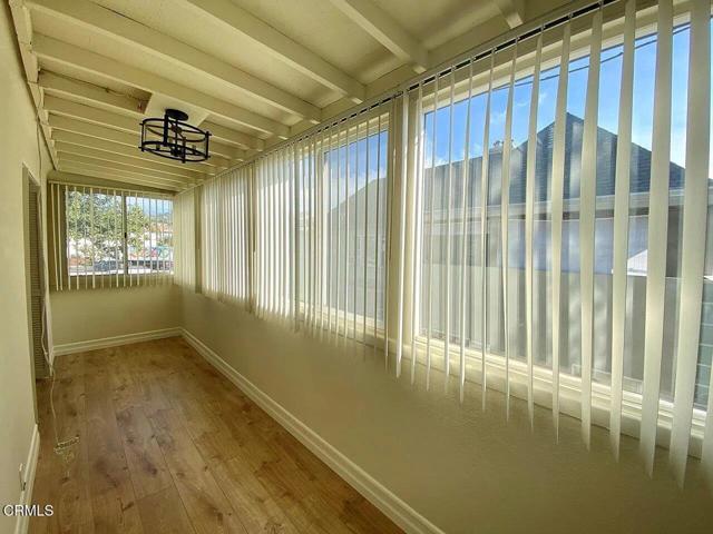 1420 E Wilson Avenue, Glendale CA: https://media.crmls.org/mediaz/486c9a23-5074-42ef-bbb5-dbfa214f8eab.jpg