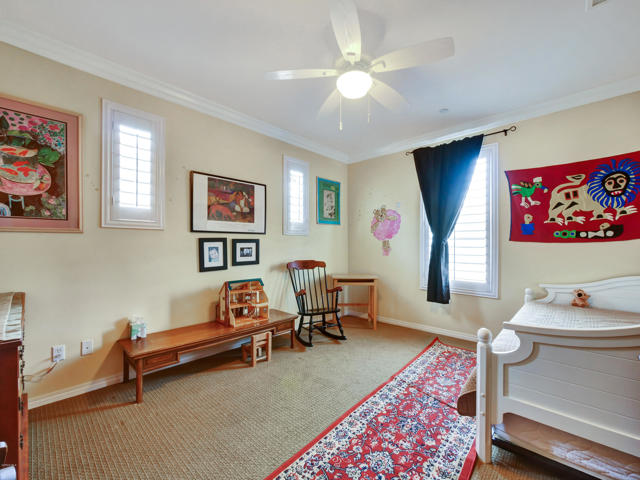 1333 Caspian Way, Oxnard CA: https://media.crmls.org/mediaz/486d6ca9-6c0b-4be0-a43d-d92969123c14.jpg