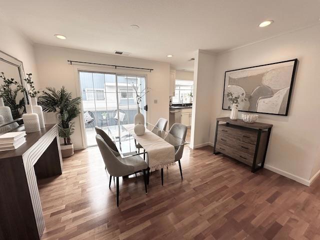 8 Arch Street, Redwood City CA: https://media.crmls.org/mediaz/486d73cf-049b-4500-83a0-2eb154b4593d.jpg