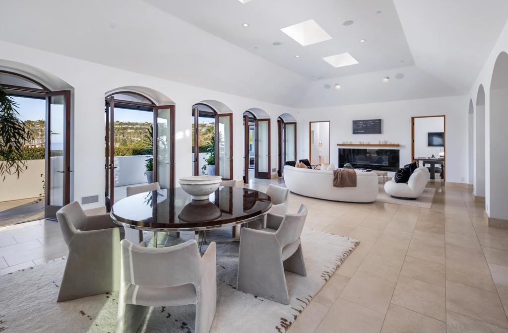 7970 Roseland Dr - photo 17