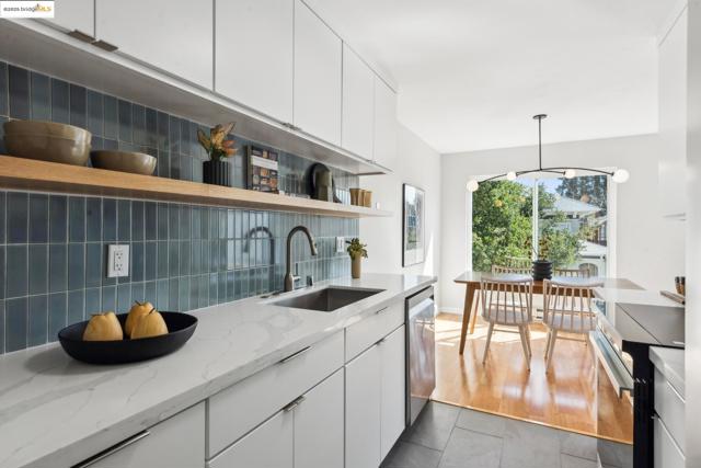 424 Staten Ave, Oakland CA: https://media.crmls.org/mediaz/486fdd40-e234-41b8-bca2-fc27f2f6f2c4.jpg