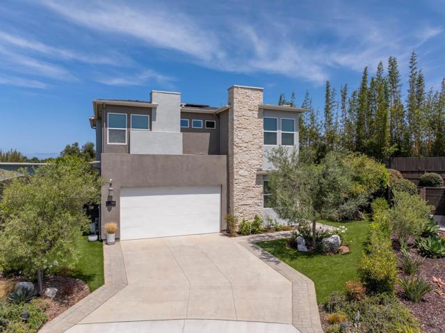 744 Adelaide Circle, Encinitas CA: https://media.crmls.org/mediaz/4871256c-d485-4130-8455-3a2d3e626576.jpg