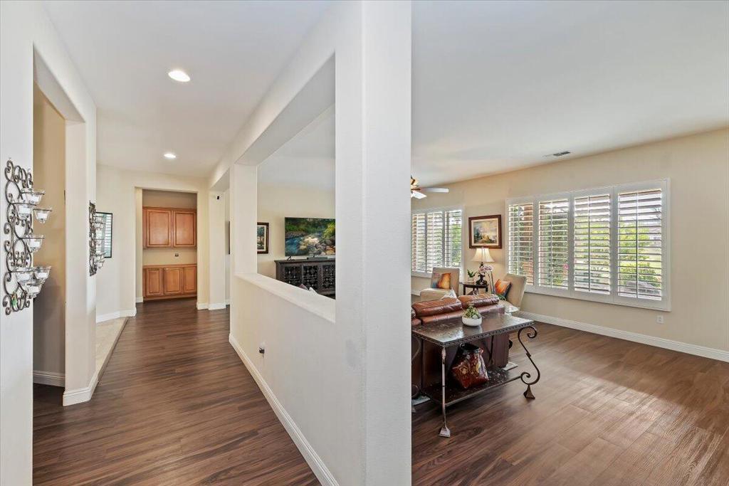 MLS #219139925DA image #26