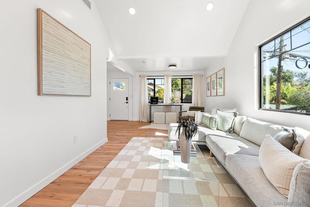 3678 Richmond - photo 6