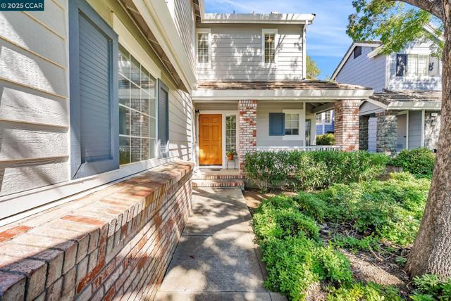 337 Saclan Terrace, Clayton CA: https://media.crmls.org/mediaz/487275fb-d16d-436c-b939-1d9f64e00bab.jpg