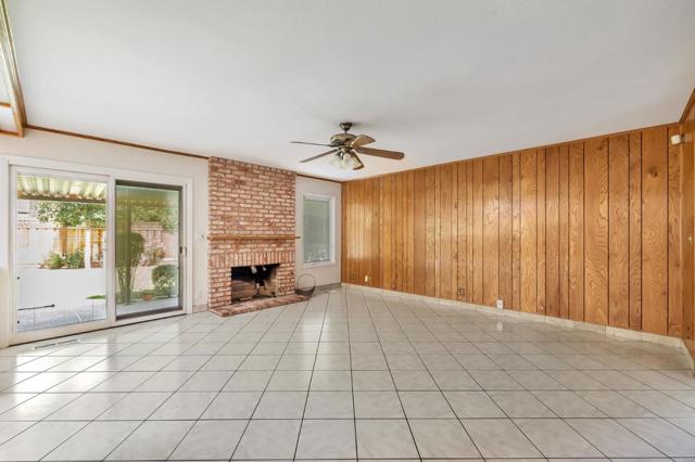 1615 Corte De Callas, San Jose CA: https://media.crmls.org/mediaz/4873d9f2-a78c-490c-9139-68c158c31d42.jpg