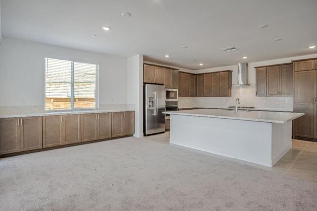 2064 Baker Court, Woodland CA: https://media.crmls.org/mediaz/487417e5-2d9d-4640-94b2-639e4e4d5a23.jpg