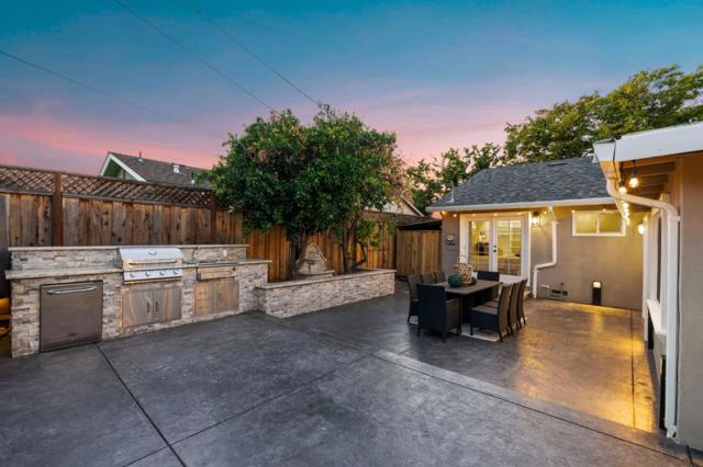 1422 Melwood Drive, San Jose CA: https://media.crmls.org/mediaz/4874d834-b27d-4846-be43-7a0b6c4538ca.jpg