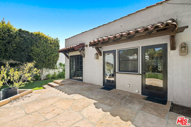 8901 Rosewood Avenue, West Hollywood, CA 90048 Listing Photo  23