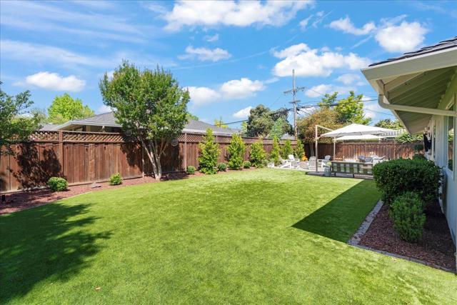 2991 Gardendale Drive, San Jose CA: https://media.crmls.org/mediaz/487672f4-7015-4417-adc2-1b85e61d6671.jpg