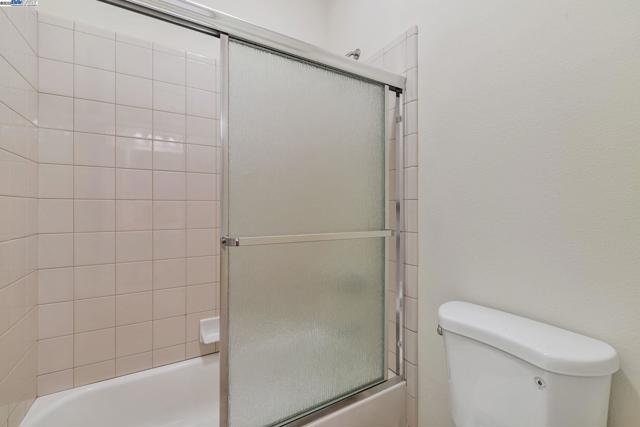 5675 Arcadia Cir, Discovery Bay CA: https://media.crmls.org/mediaz/48778d6c-a13c-44e4-9e2b-85cf2f9e99fe.jpg