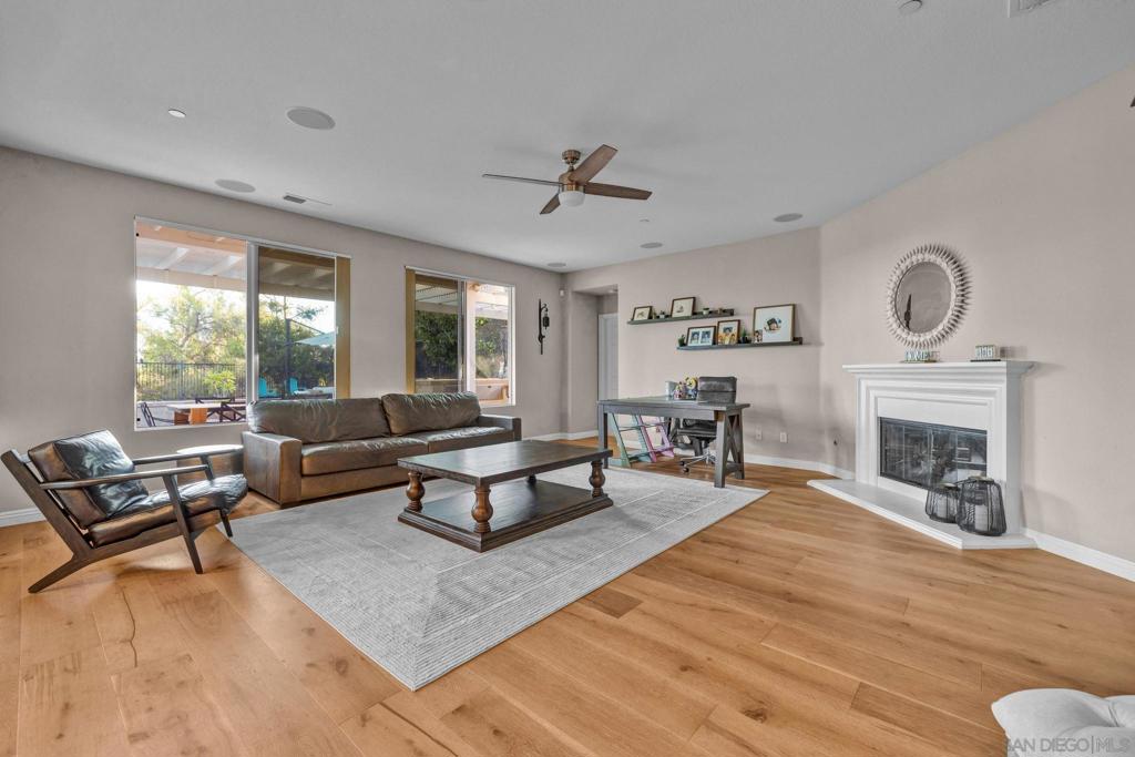 2124 Pamplona Ct - photo 11