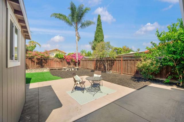 4115 Loganberry Drive, San Jose CA: https://media.crmls.org/mediaz/4877f96e-89ba-4ef6-a7e3-82714744bfda.jpg
