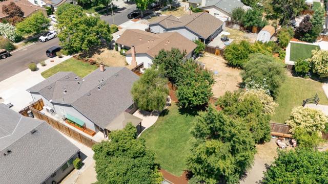 3926 Yolo Drive, San Jose CA: https://media.crmls.org/mediaz/487a36a8-219b-49d6-be43-2c15fa7da671.jpg