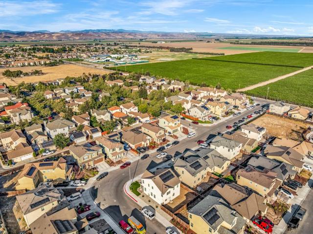 21 Sycamore Street, Greenfield CA: https://media.crmls.org/mediaz/487d2948-c16f-4827-b635-9b6d3fe5192d.jpg