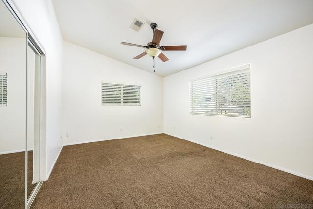 235 Loma Vista Pl, El Cajon CA: https://media.crmls.org/mediaz/487d7d43-10bc-4b71-90e1-fa0b54c0b0ff.jpg