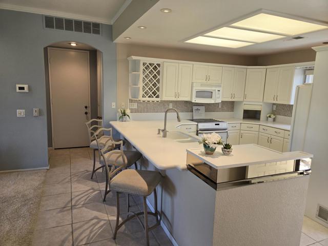 28710 Desert Princess Drive, Cathedral City CA: https://media.crmls.org/mediaz/487d9816-2c0b-4134-a3fa-d919425996d5.jpg