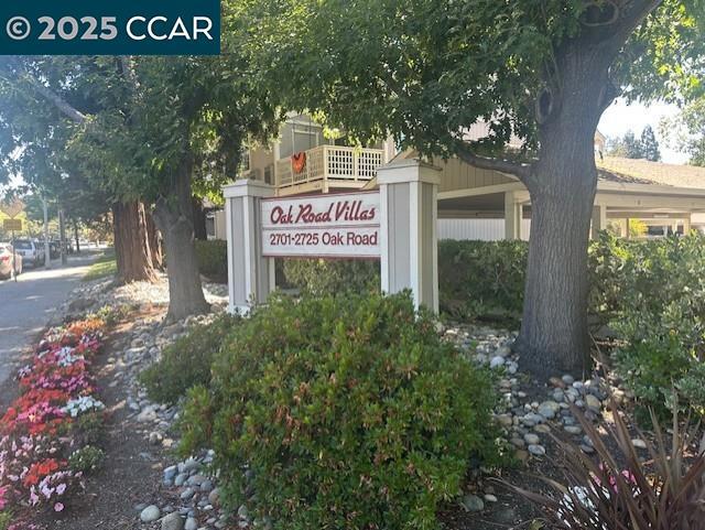 2723 Oak Rd, Walnut Creek CA: https://media.crmls.org/mediaz/487ea73a-b384-4fba-98bf-9bc331c5108f.jpg