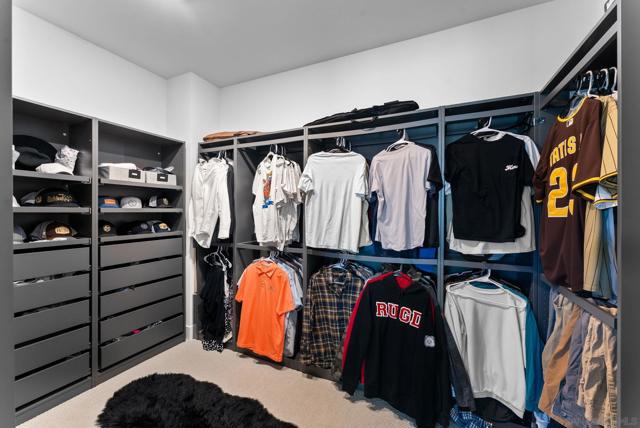 Image 30 of 51 For 1567 Corte Botanicas