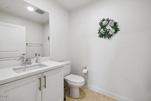 Detail Gallery Image 18 of 28 For 2800 Wagon Wheel Rd #304,  Oxnard,  CA 93036 - 3 Beds | 2/1 Baths