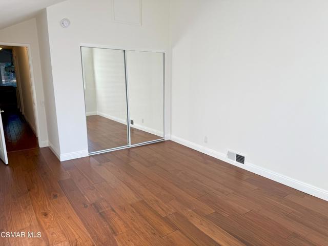 829 Sorrelwood Court, Westlake Village CA: https://media.crmls.org/mediaz/4880a597-6081-43f7-9d91-9ff421a7dd17.jpg