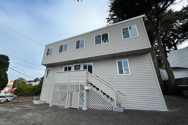 301 Channing Way, Pacifica CA: https://media.crmls.org/mediaz/4880d441-a070-4a47-81df-2d60a17e5ffe.jpg