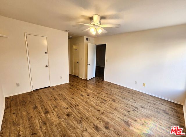 1940 N Highland Avenue, Los Angeles CA: https://media.crmls.org/mediaz/48825a3b-c0d1-41ed-a10f-d501dcad098f.jpg