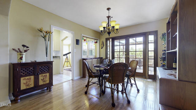 405 Mission Road, Glendale CA: https://media.crmls.org/mediaz/48834c52-1d44-4787-be3e-4661f9341c1e.jpg