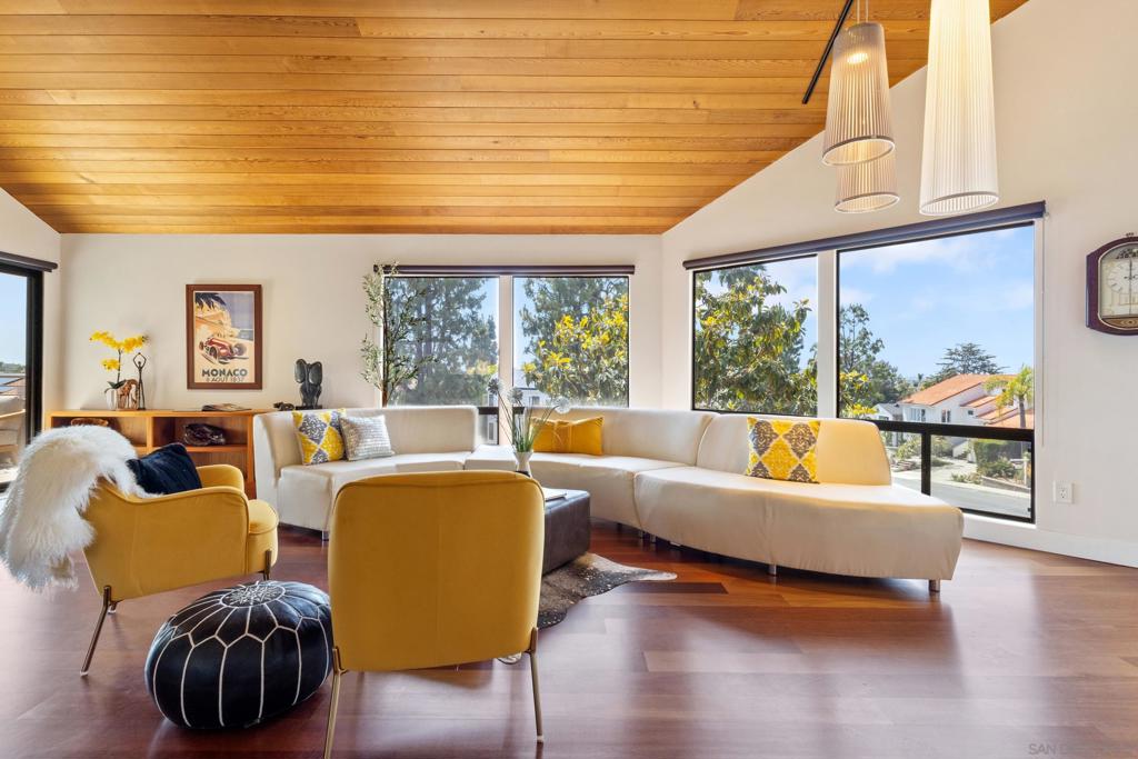 2709 Unicornio Street - photo 10