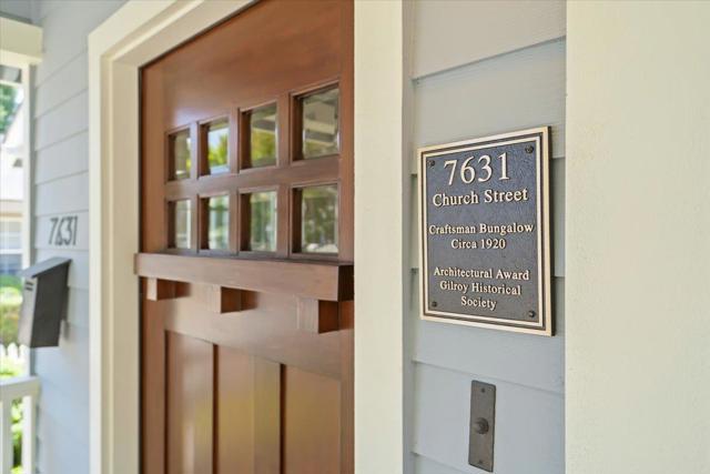 7631 Church Street, Gilroy CA: https://media.crmls.org/mediaz/4887766e-2be0-49cd-b614-6a35cf0401a4.jpg