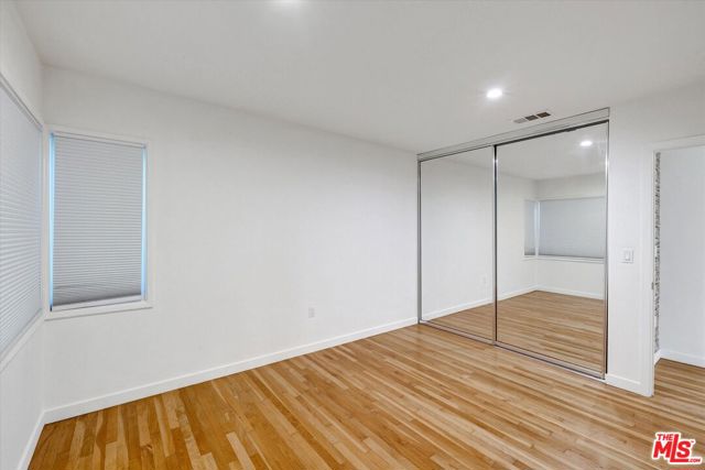 5400 W 82nd Street, Los Angeles CA: https://media.crmls.org/mediaz/488818c3-d8fa-475a-ab28-1ea1fe97eeca.jpg