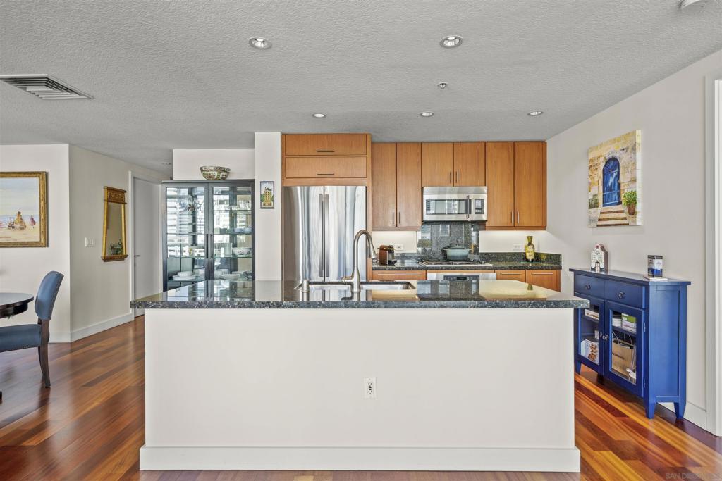 1199 Pacific Hwy - photo 10