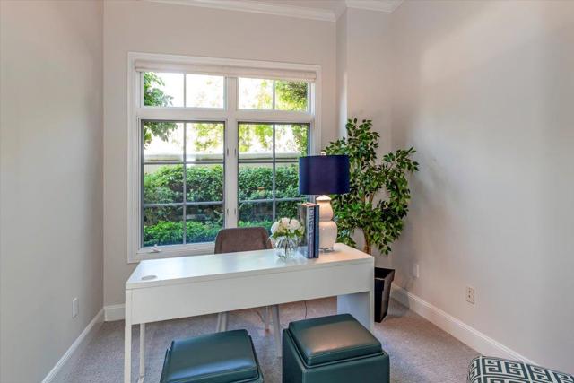 555 Byron Street, Palo Alto CA: https://media.crmls.org/mediaz/4888765c-b0ae-46eb-b389-935e564c5049.jpg
