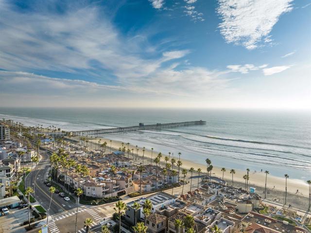 Image 4 of 59 For 812 Cleveland Street 1