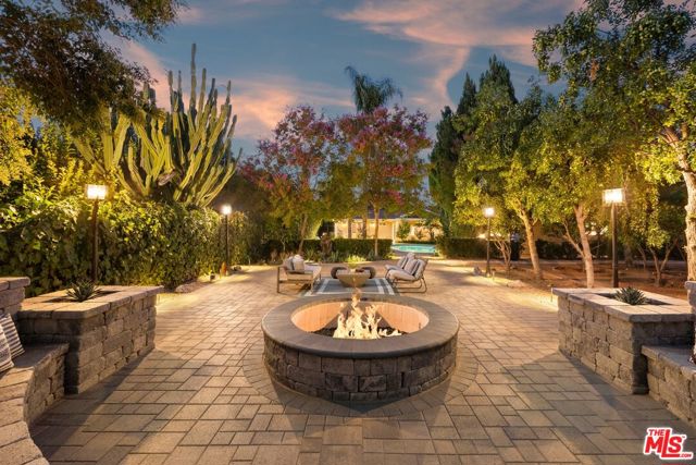 22910 Collins Street, Woodland Hills CA: https://media.crmls.org/mediaz/4889db83-5af7-49a5-9624-05aa792083d5.jpg