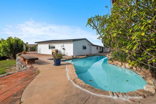 Detail Gallery Image 28 of 33 For 1781 Colter Lake Ct, El Cajon,  CA 92019 - 3 Beds | 2 Baths