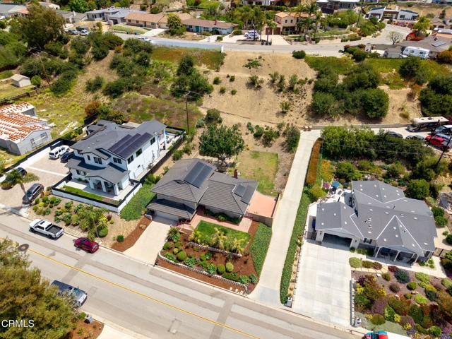 872 Via Arroyo, Ventura CA: https://media.crmls.org/mediaz/488cb7b8-6339-447c-849d-5c1baca0ad0e.jpg