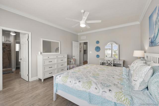 7313 Santa Barbara St, Carlsbad CA: https://media.crmls.org/mediaz/488db2e6-6c17-481c-a614-5584f4fdcdf3.jpg