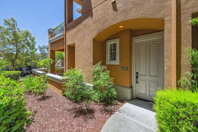 5365 SILVER KNOLL Court, San Jose CA: https://media.crmls.org/mediaz/4890c80a-880a-4903-ad73-961919c24a5b.jpg